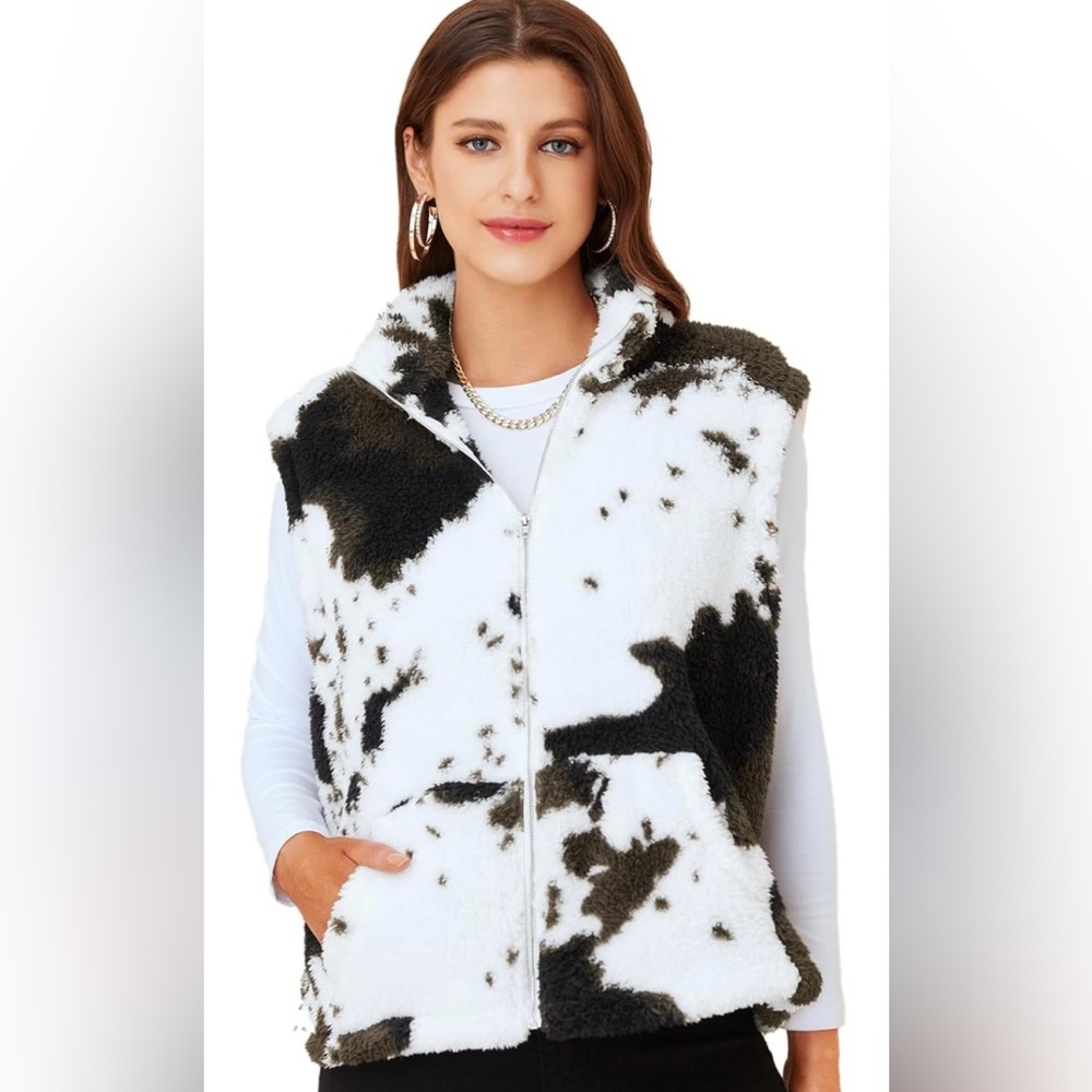 NWT Soly Hux womens cow print plush vest